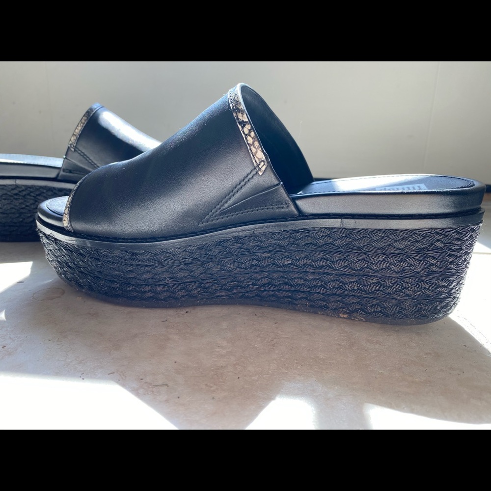 BRAND NEW FITFLOPS